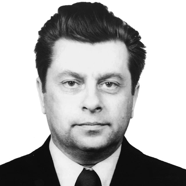 Медведев Юрий Иванович